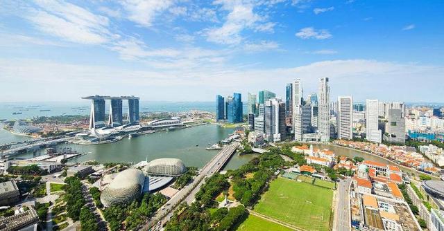 低齡留學(xué)家長(zhǎng)要不要陪讀？解讀各國(guó)陪讀政策！